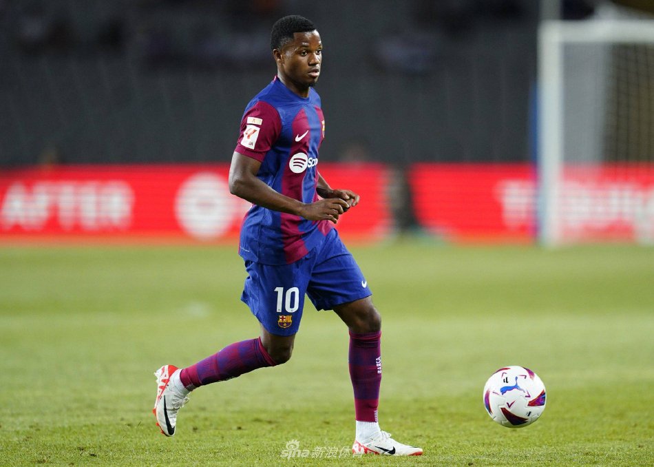 转会窗口的 转会窗口的