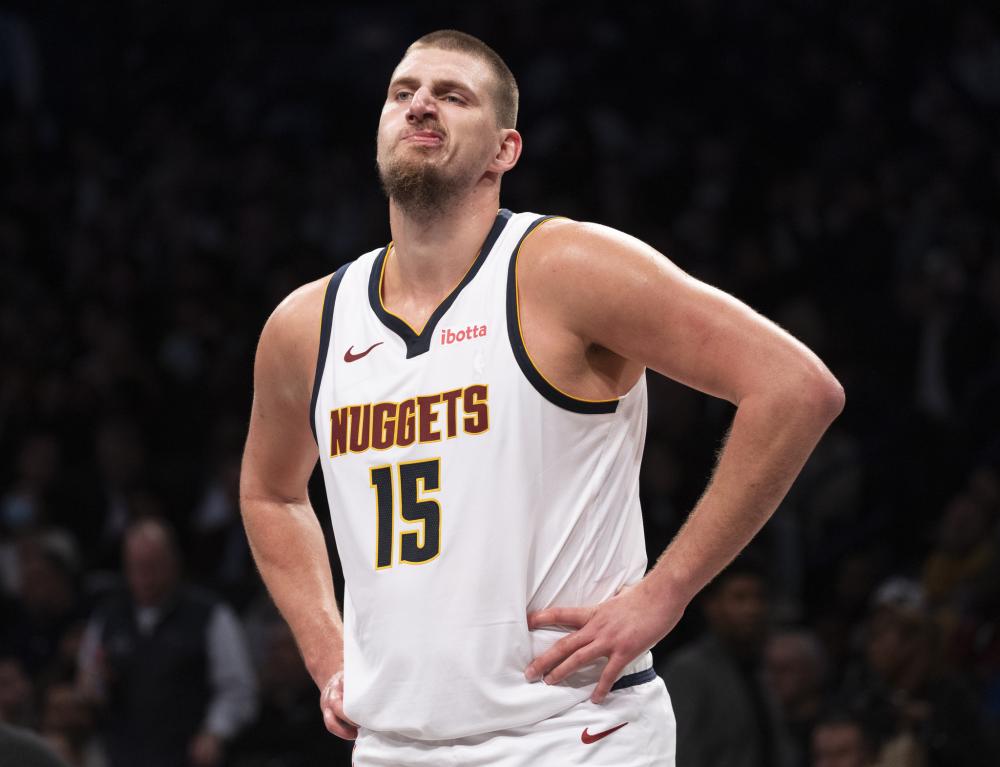 篮板进账 篮板进账