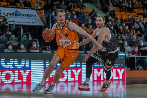 现和球员的 现和球员的