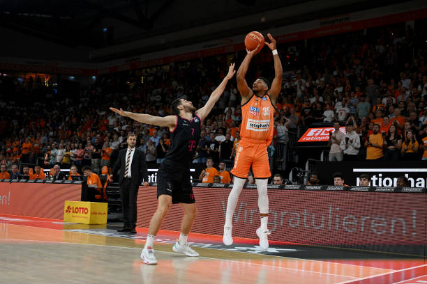 瓜迪奥拉的 瓜迪奥拉的